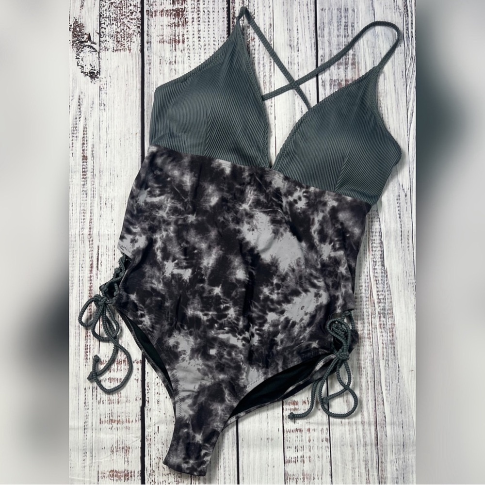 Unbranded Black & Gray Tie Dye Strappy Back One Piece Swimsuit
